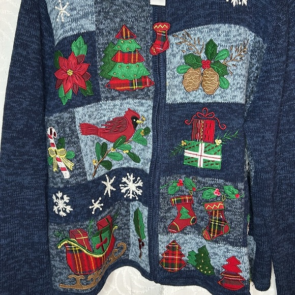 TIARA INTERNATIONAL Vintage Christmas Collection Blue full zip sweater. Size XL. - Picture 3 of 8